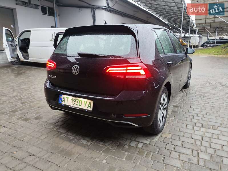 Volkswagen e-Golf 2017