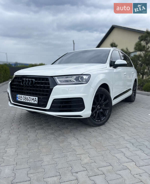 Audi-22