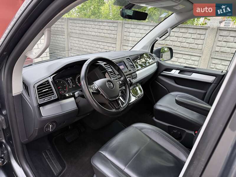 Volkswagen Caravelle 2019