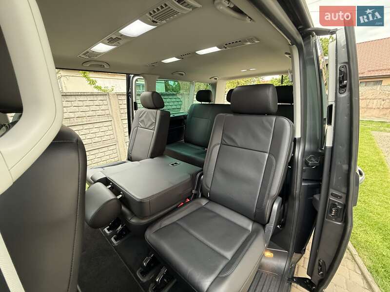 Volkswagen Caravelle 2019