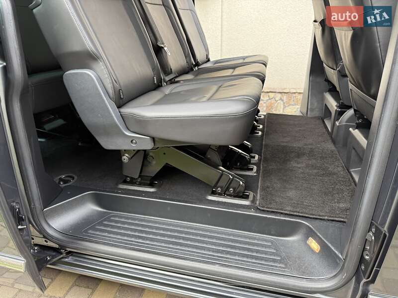 Volkswagen Caravelle 2019