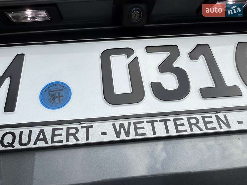 Volkswagen Caravelle 2019