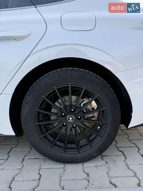 Hyundai-17