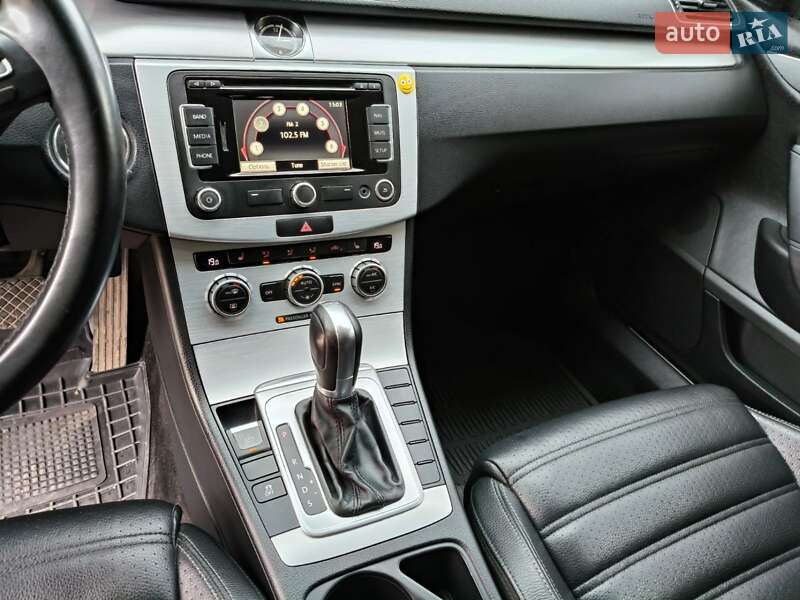 Volkswagen Passat CC 2015