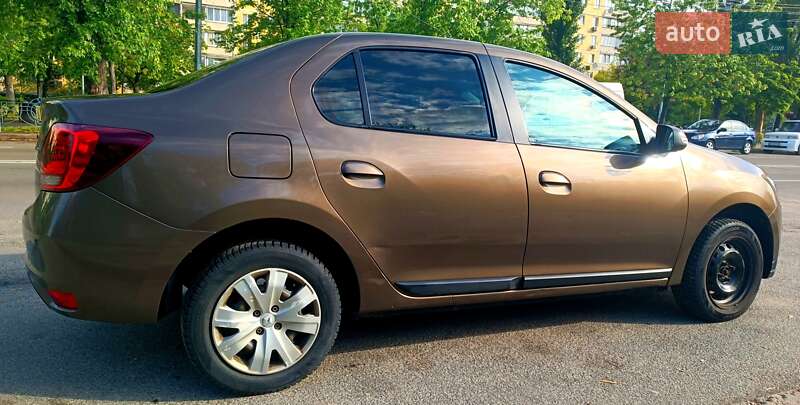 Renault-20