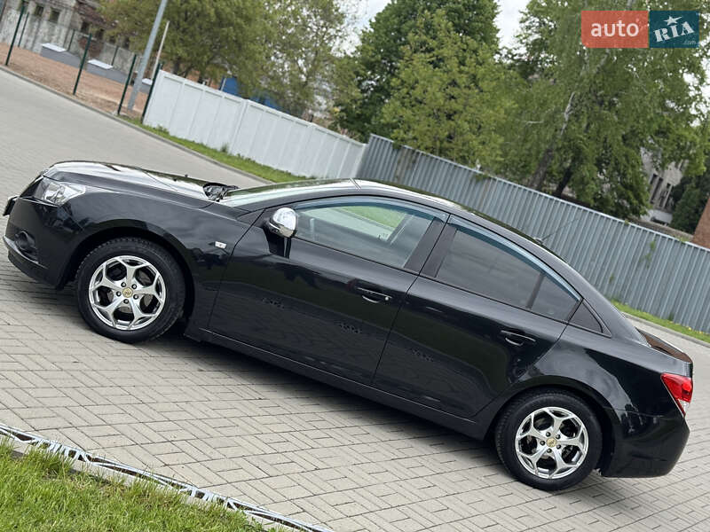Chevrolet Cruze 2011