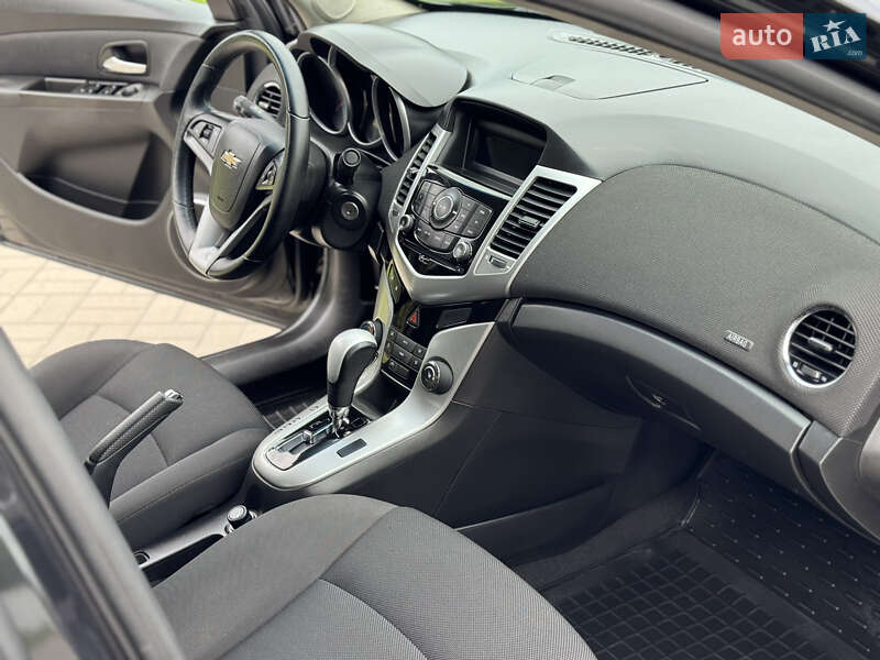 Chevrolet Cruze 2011