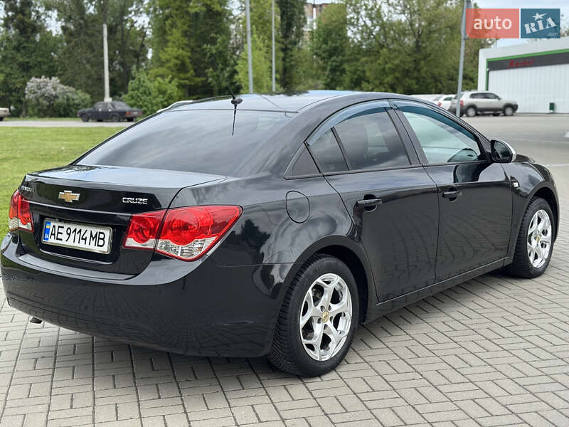 Chevrolet Cruze 2011
