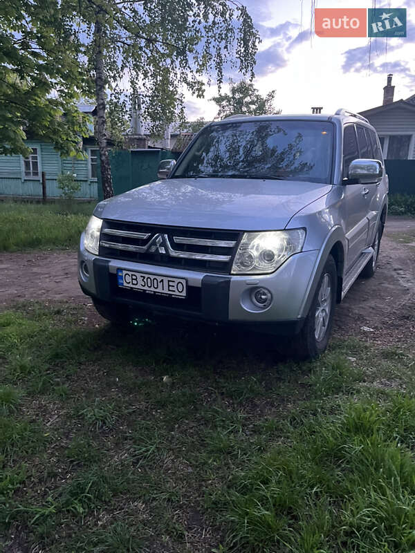 Mitsubishi Pajero 2007