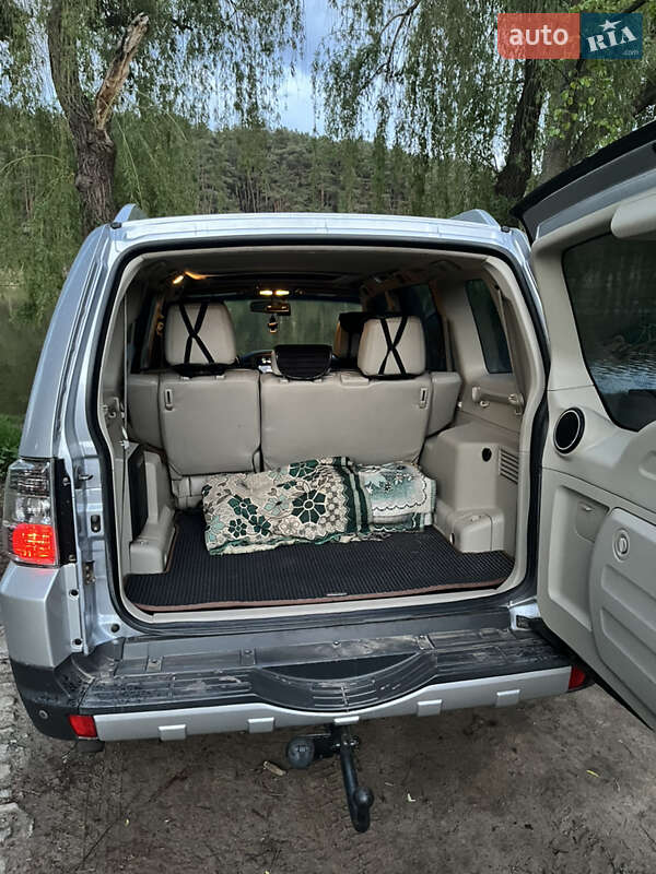 Mitsubishi Pajero 2007