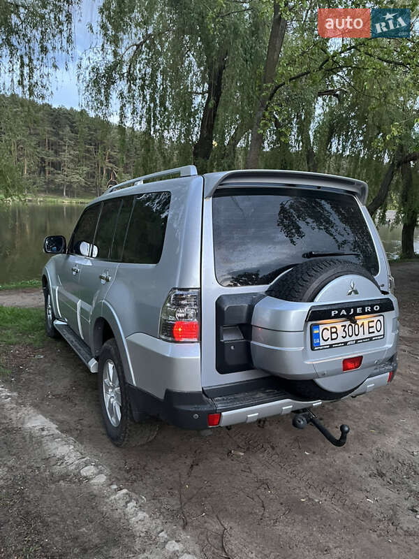 Mitsubishi Pajero 2007