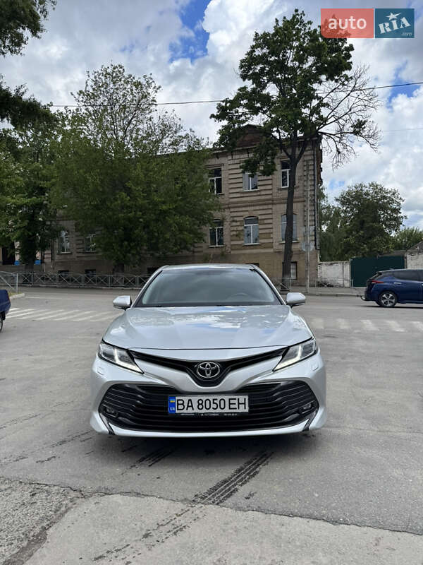 Toyota Camry 2018
