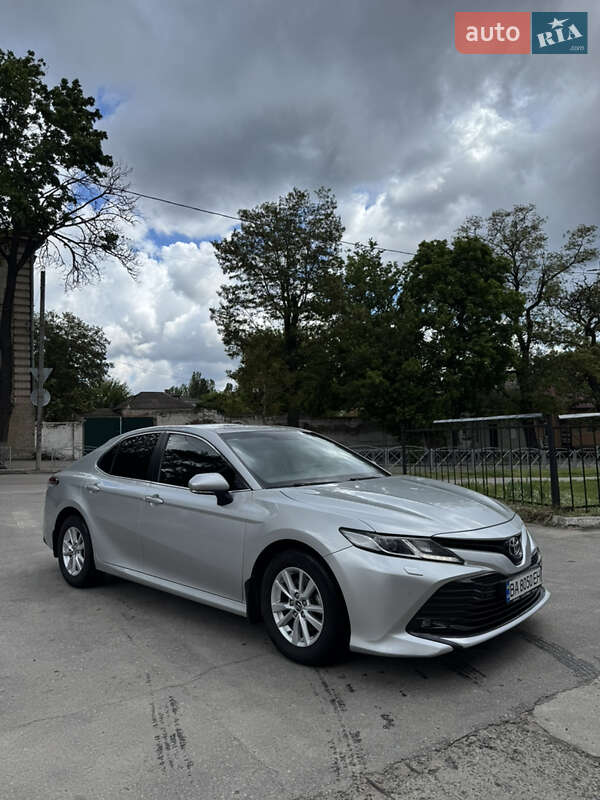 Toyota Camry 2018