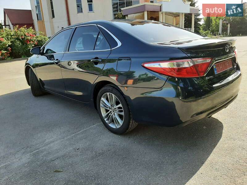 Toyota Camry 2015