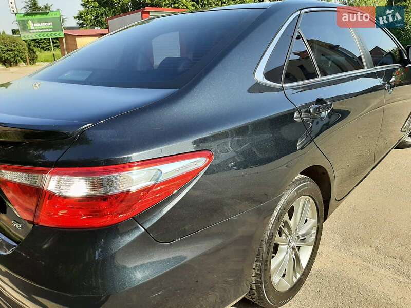 Toyota Camry 2015