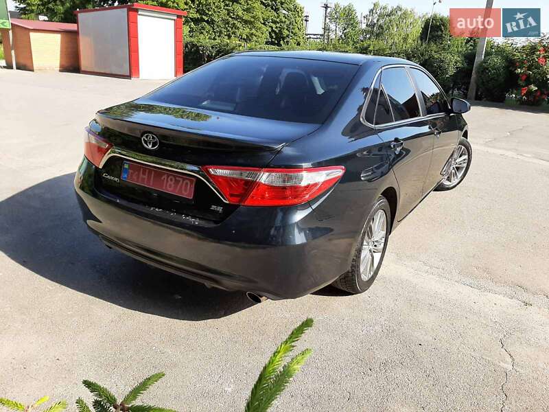 Toyota Camry 2015
