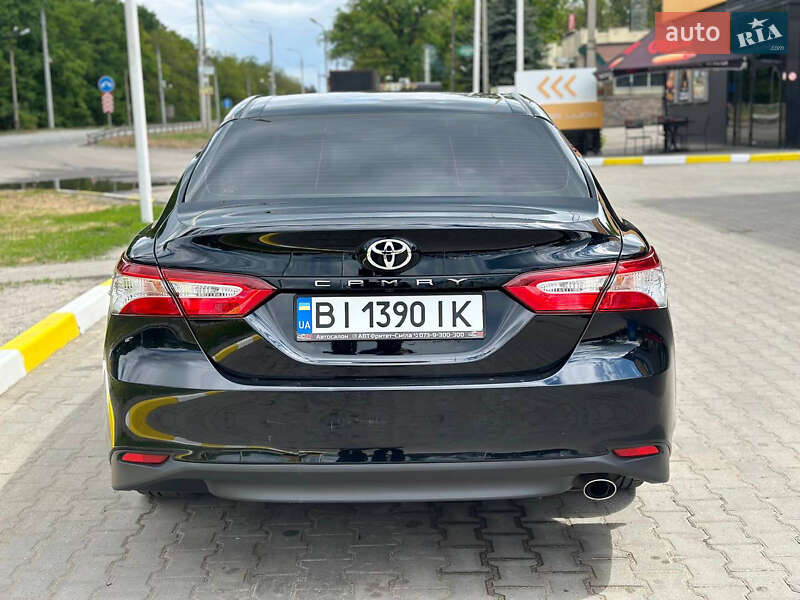Toyota Camry 2018