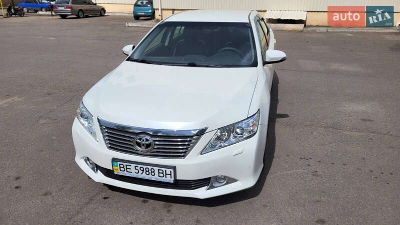 Toyota Camry 2011