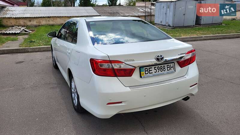 Toyota Camry 2011