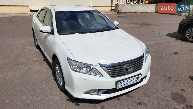 Toyota Camry 2011