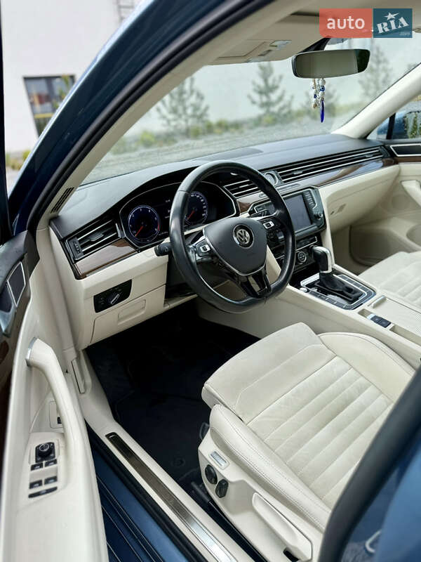 Volkswagen Passat 2015