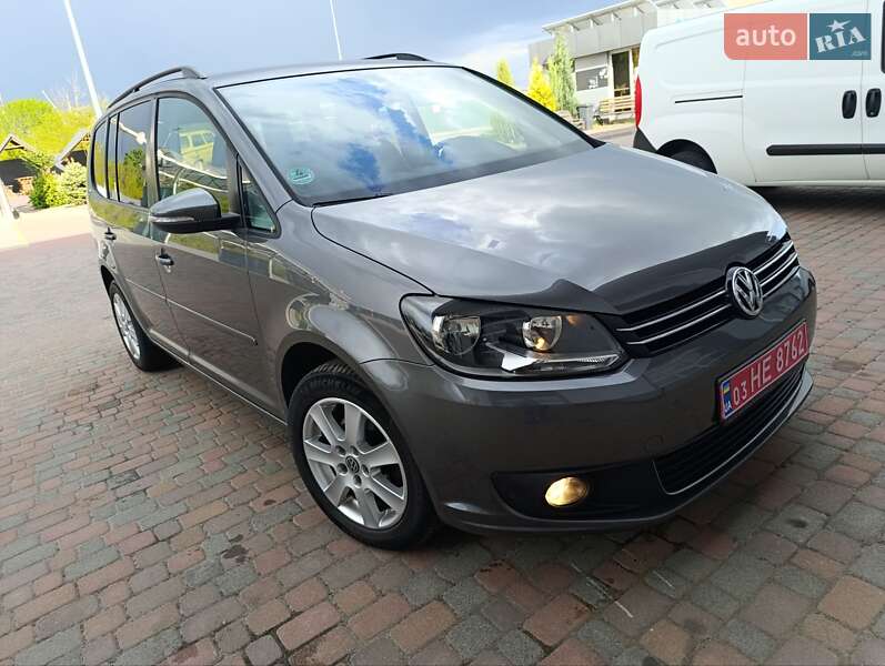 Volkswagen Touran 2011