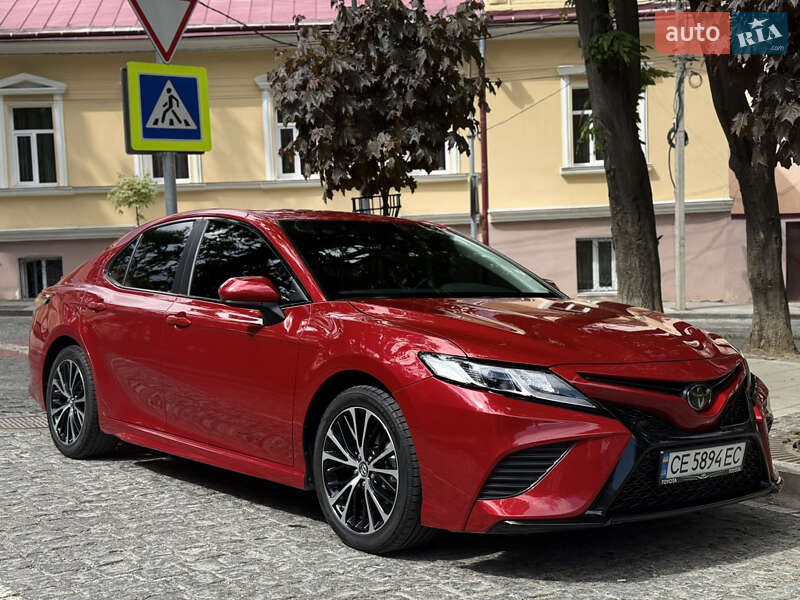 Toyota Camry 2018