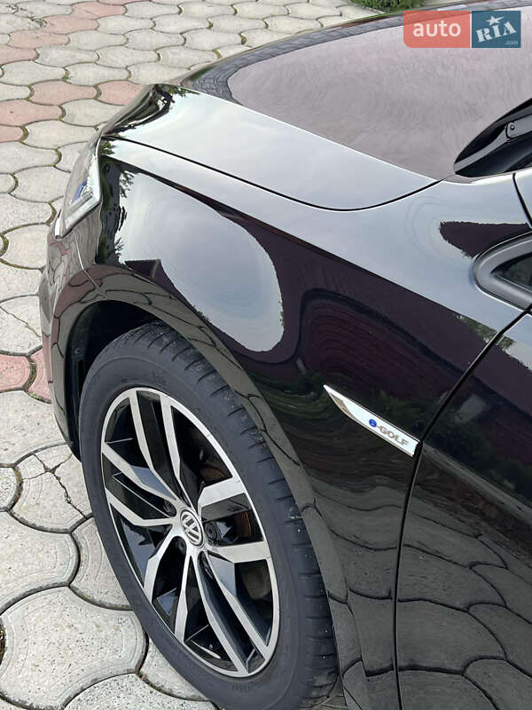 Volkswagen e-Golf 2020