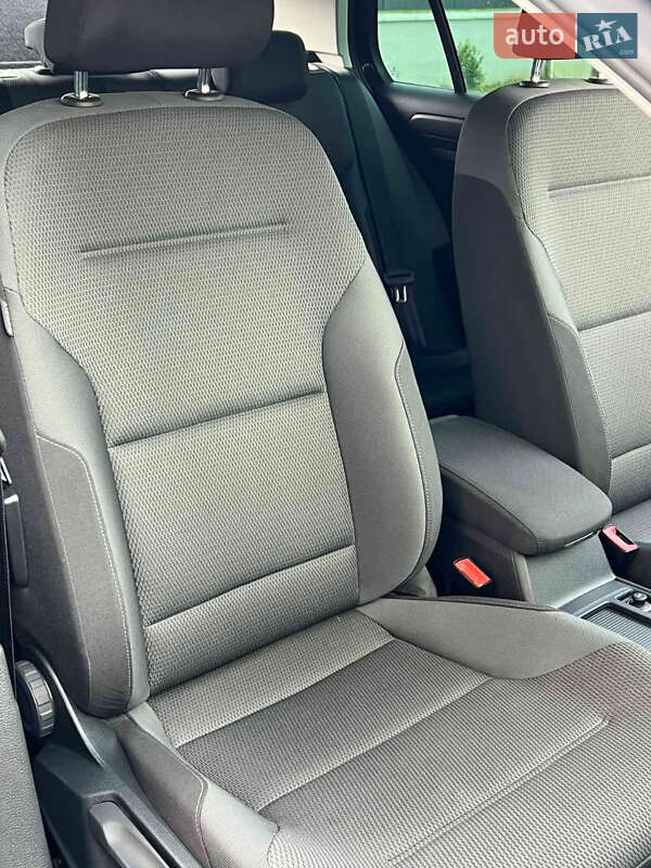 Volkswagen e-Golf 2020