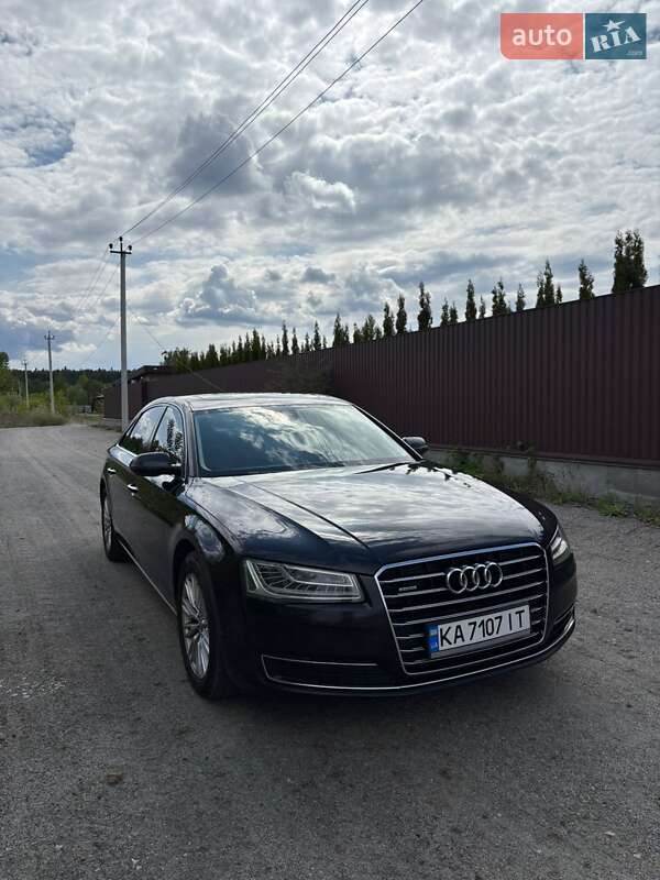 Audi A8 2014