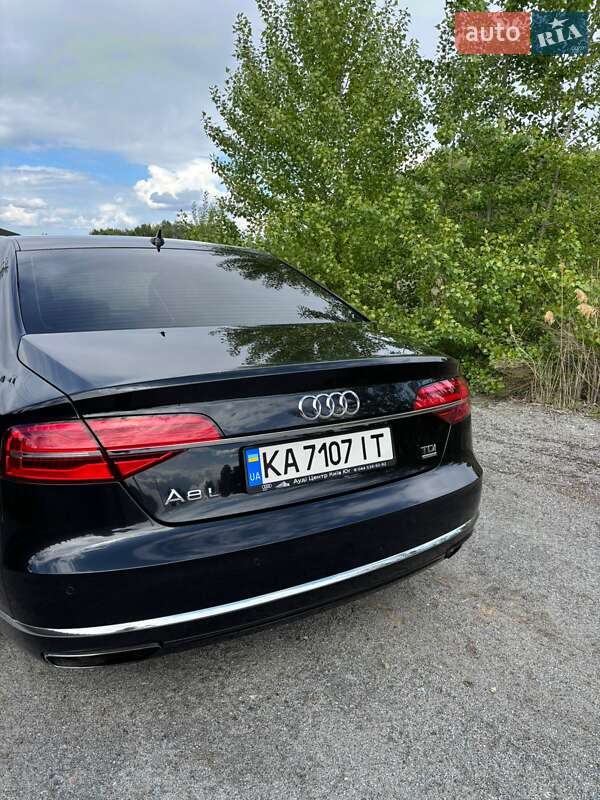 Audi A8 2014