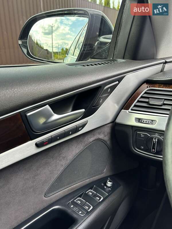 Audi A8 2014