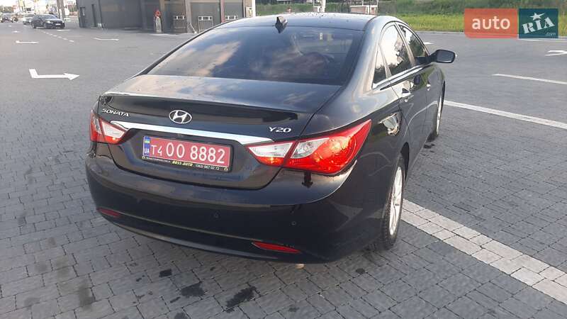 Hyundai-31