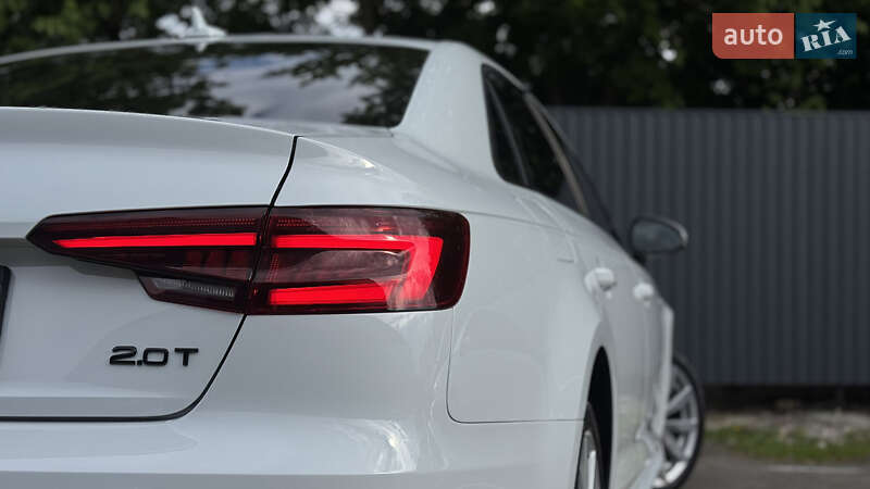Audi-44