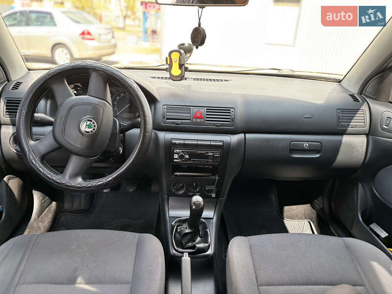 Skoda-16