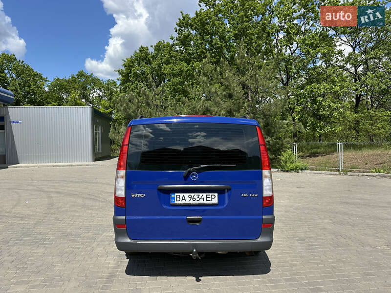 Mercedes-Benz Vito 2011