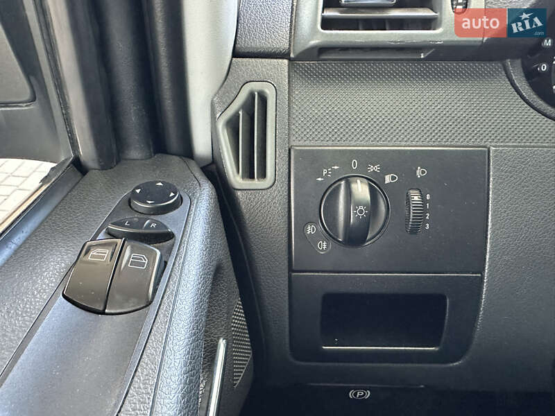 Mercedes-Benz Vito 2011