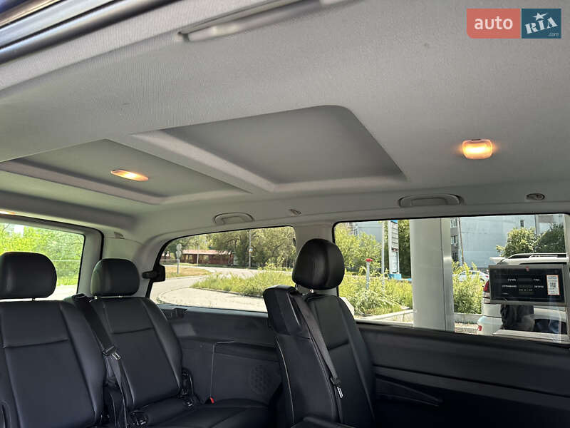 Mercedes-Benz Vito 2011