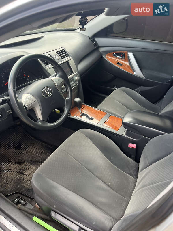 Toyota Camry 2008