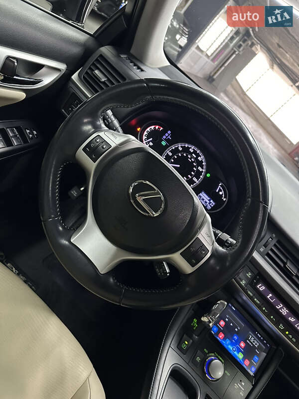 Lexus-3