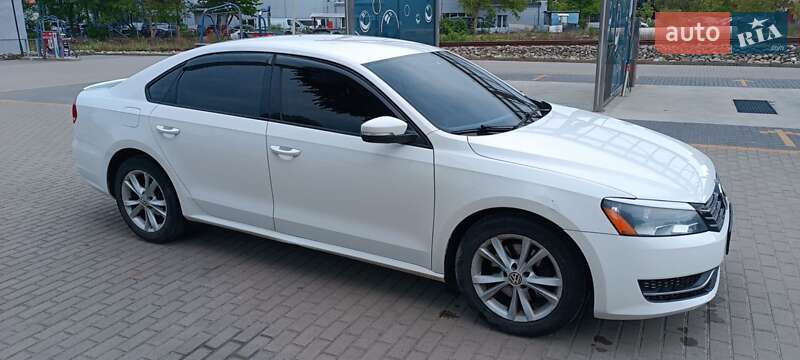 Volkswagen Passat 2013