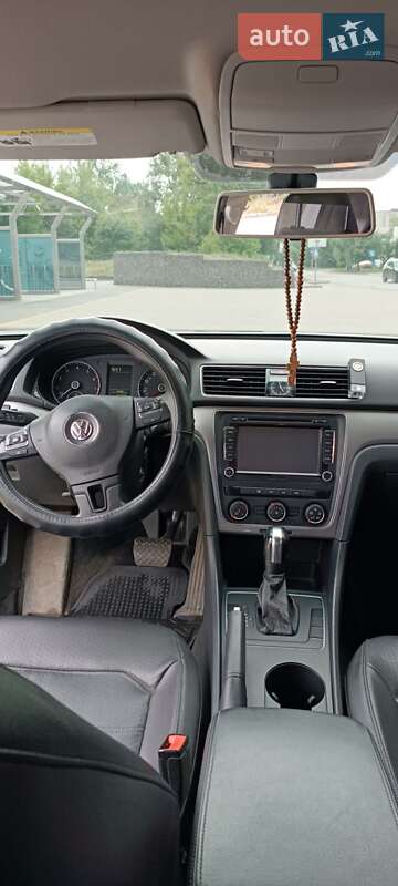 Volkswagen Passat 2013