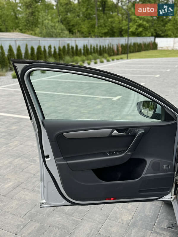 Volkswagen Passat 2012