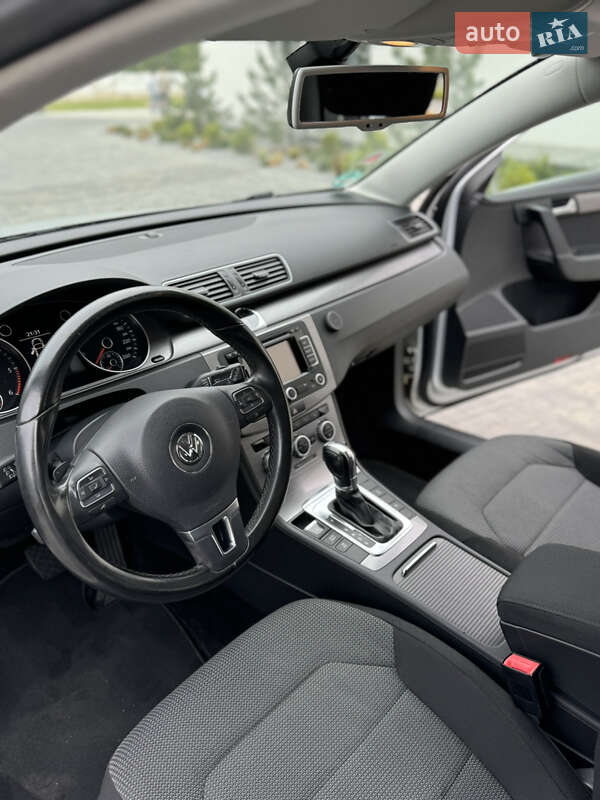 Volkswagen Passat 2012