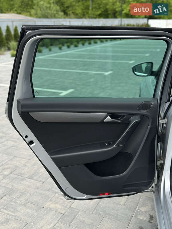 Volkswagen Passat 2012