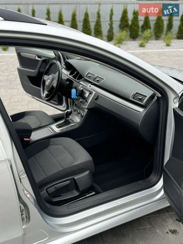Volkswagen Passat 2012