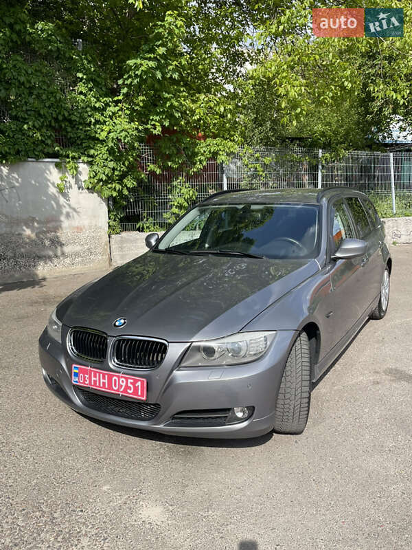 BMW 3 Series 2012