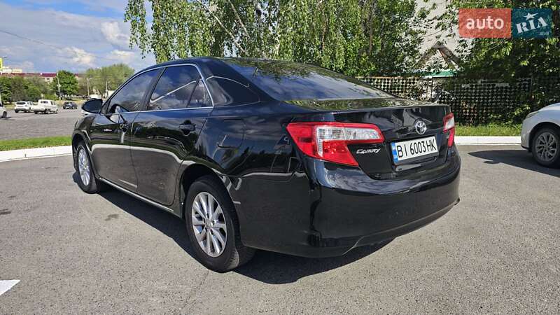 Toyota Camry 2012