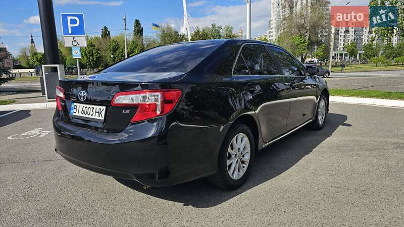 Toyota Camry 2012