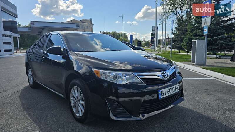 Toyota Camry 2012